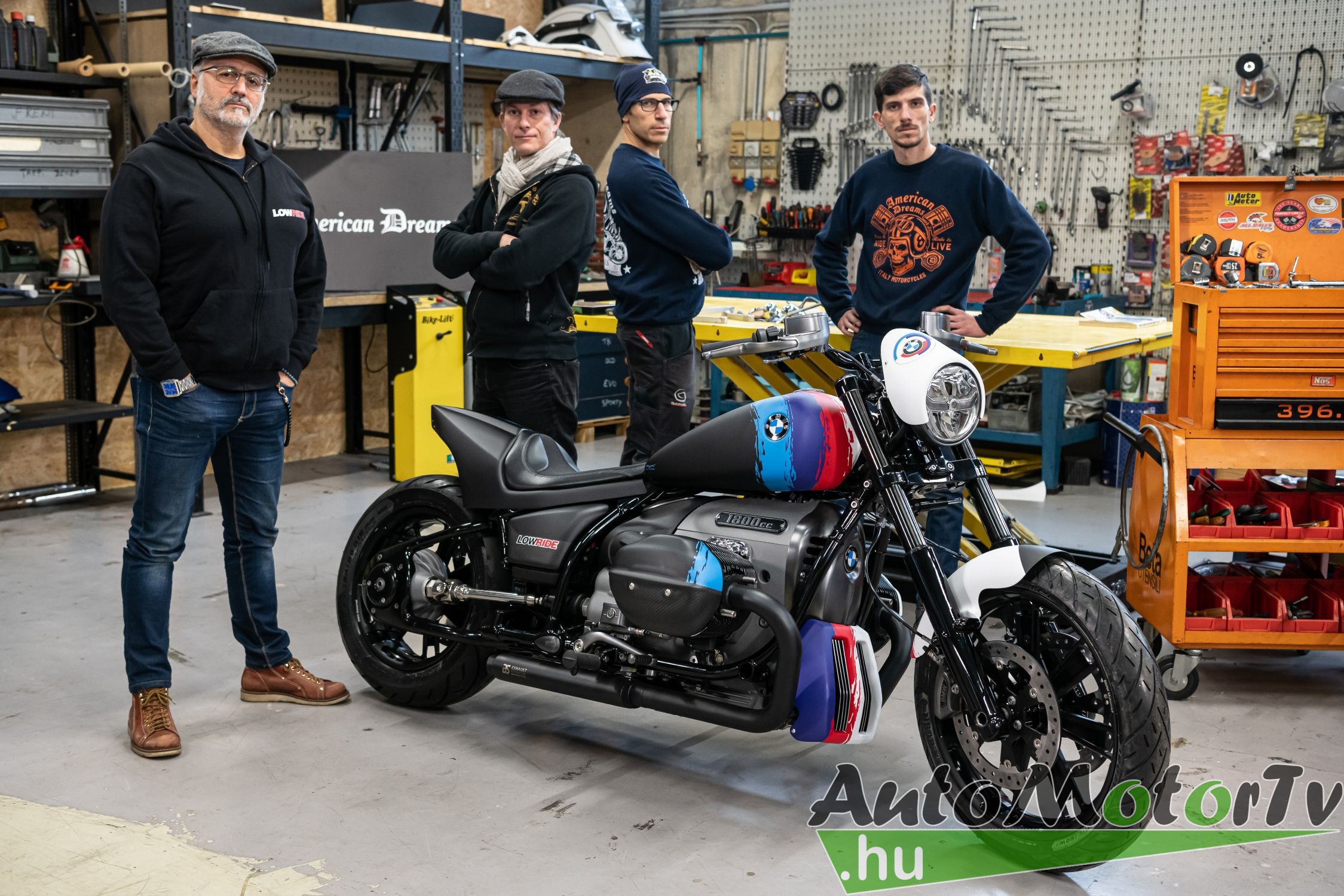 Verona Motor Bike Expón mutatja be az R 18 M és az R 18 Aurora modelleket a BMW