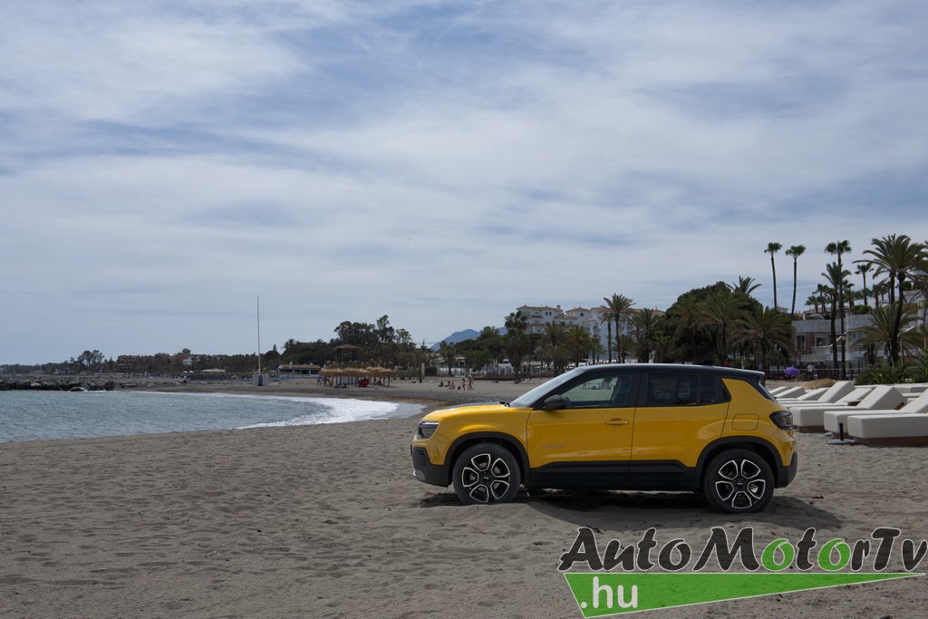 A hétvégén Malagában jártunk a Jeep AVENGER bemutatón!